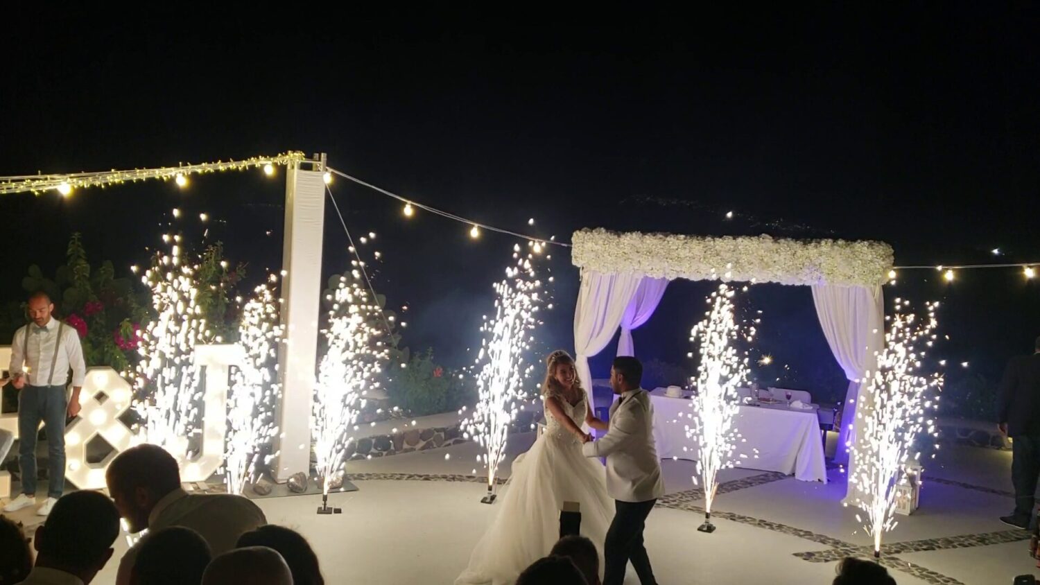 Dancing with fireworks on wedding at Santorini - 4